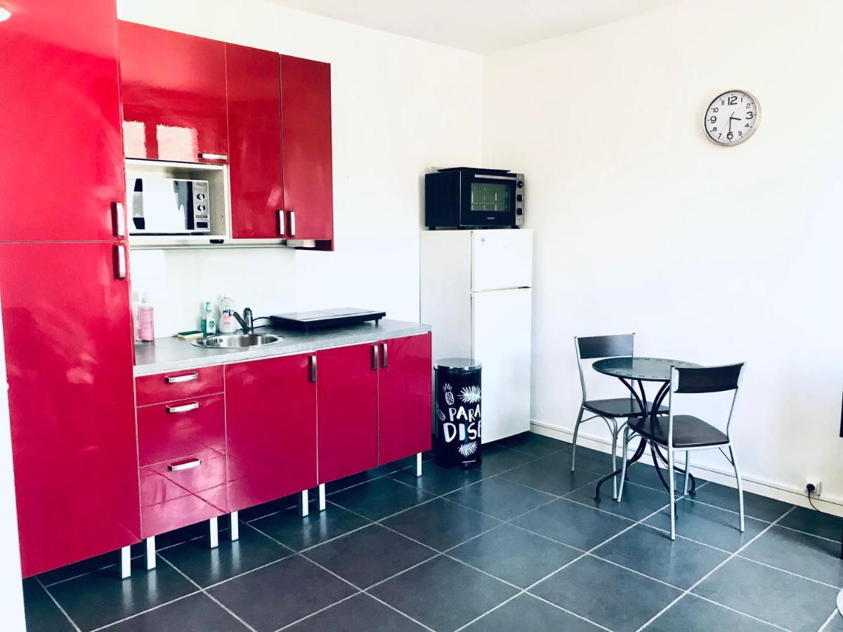 Comfy Duplex In The Middle Of Fontainebleau Apartment Екстериор снимка